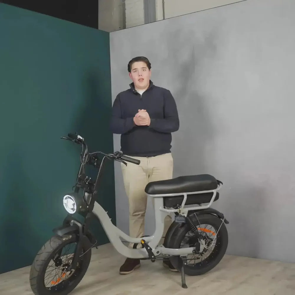 EB8 Pro - Pilka