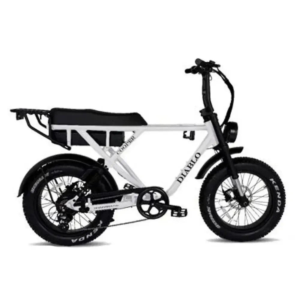 Diablo Cooper - Pilka