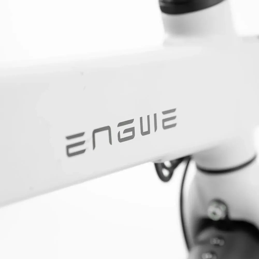 ENGWE P20 – Juodas