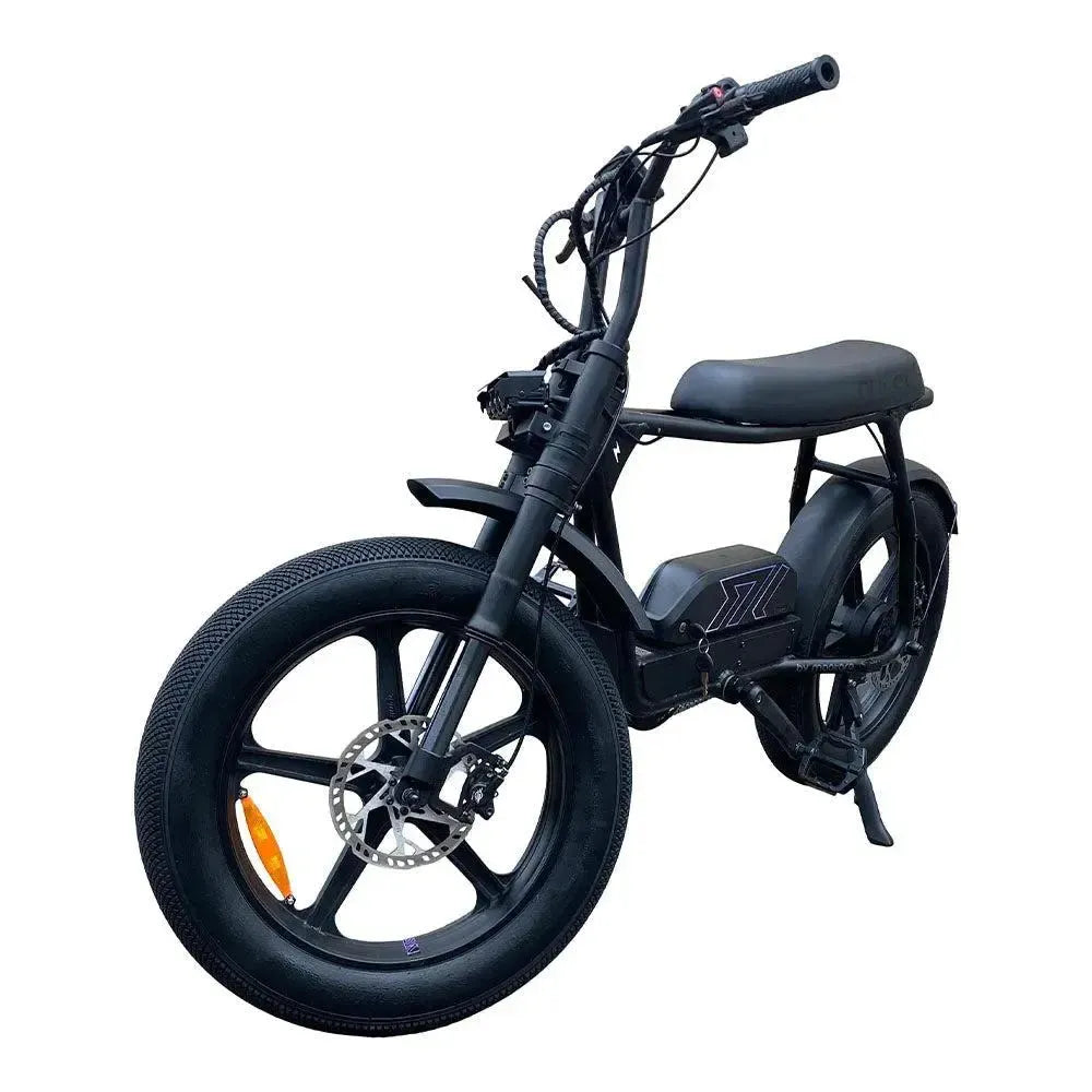 Pulse Q1 City – Juoda