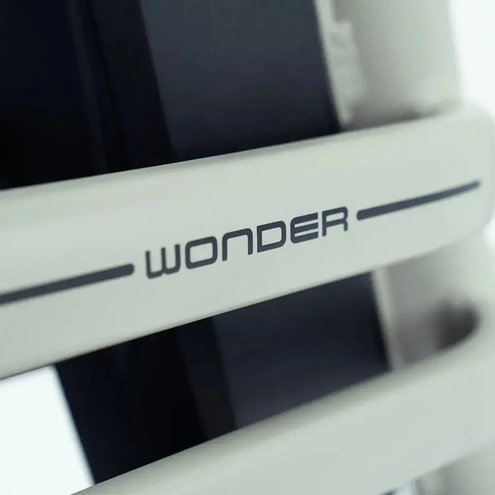 Vogue Wonder - Longtail - Juoda